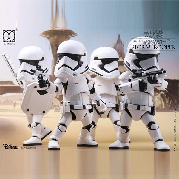 Premium Collectible Herocross HMF#049 Star Wars FIRST ORDER STORMTROOPER Action Figure