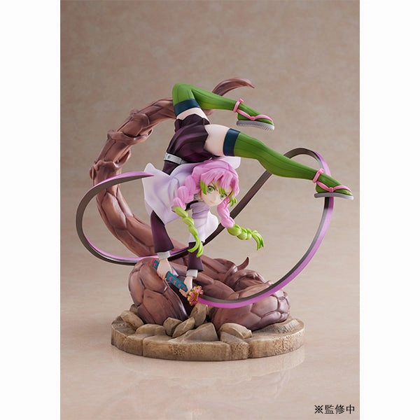 Anime [Blade of Demon's Destruction] Mitsuri Ganroji 1/8 Scale Figure Interactive Exhibit Critically Acclaimed