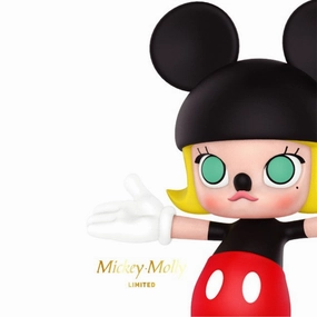 Limited Piece Pop Mart - Disney Mickey Molly Figure (17cm)