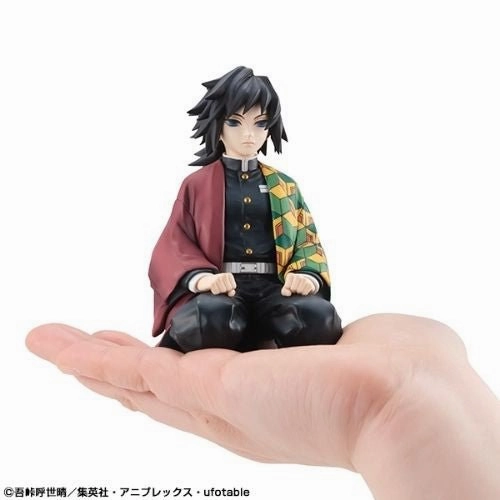 G.E.M. Series Demon Slayer: Kimetsu no Yaiba Palm Size Giyu Complete Figure Fantasy Statue